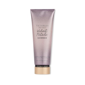 Victoria’s Secret Heavenly Fragrance Body Lotion, Notes of Gold Musk, Vanilla Sandalwood & White Jasmine (8.4 oz)(Velvet Petals Shimmer)